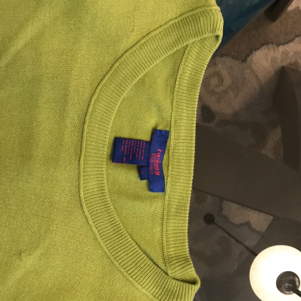 NWOT SWEATER KIWI COLOR. The original plastic bag the color is called GORGEO. 💗 - Picture 8 of 10